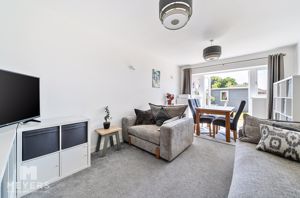 Photo 16- click for photo gallery